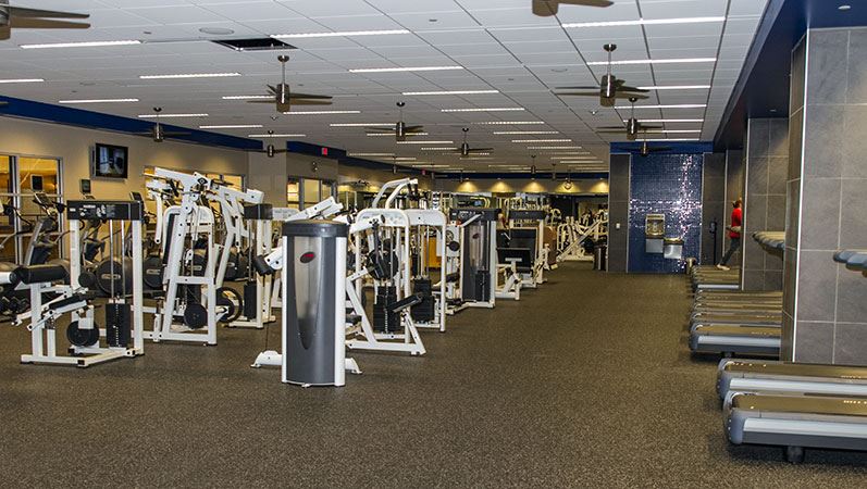 Derby Recreation Center cardio and weight machines. Used under fair use principles, orignal photo on https://www.derbyrec.com/146/Derby-Recreation-Center as of 05-Dec-2020